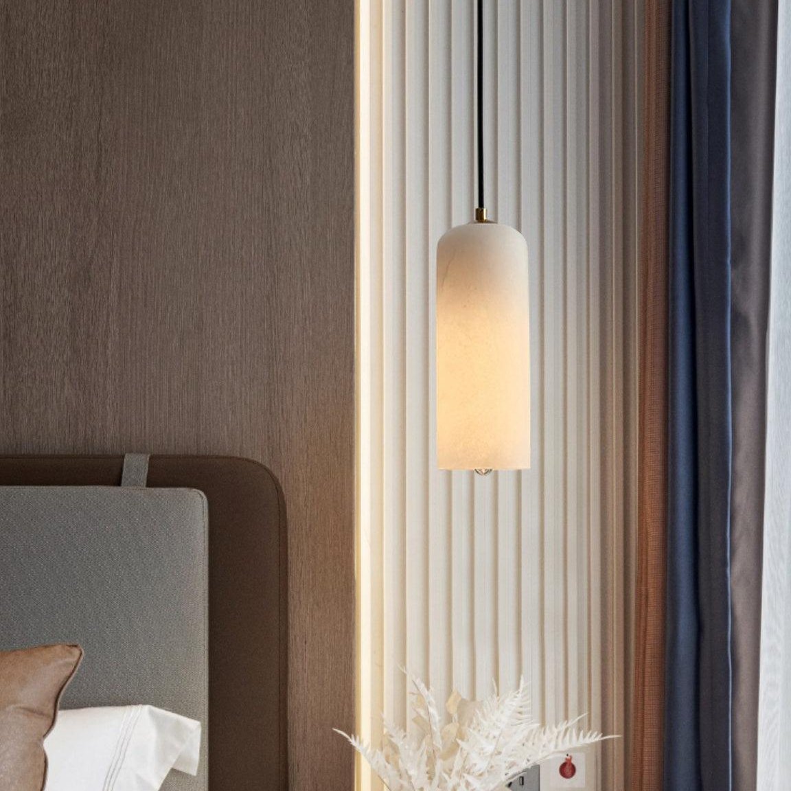 Nordic Modern Alabaster Monty Pendant Light