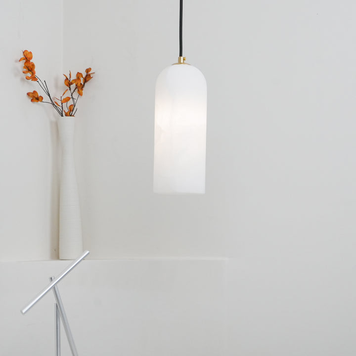 Nordic Modern Alabaster Monty Pendant Light