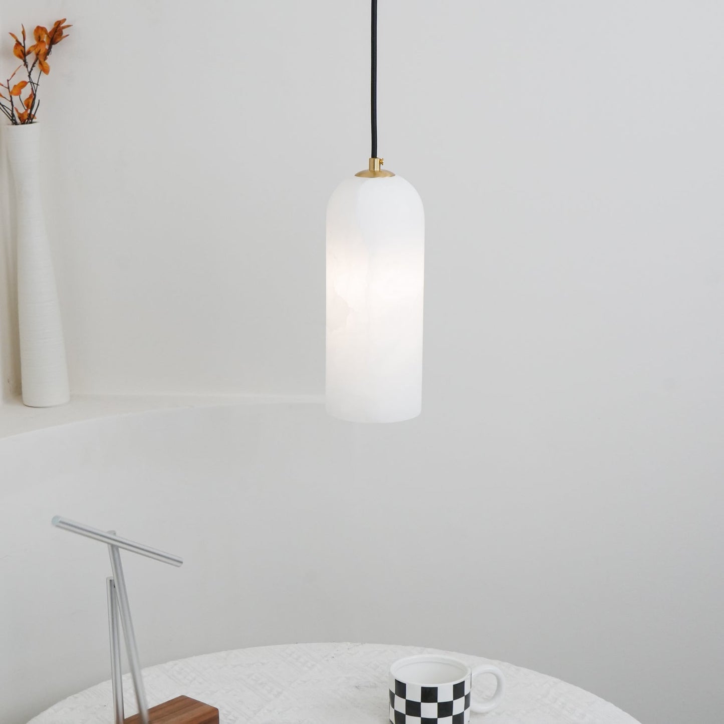 Nordic Modern Alabaster Monty Pendant Light