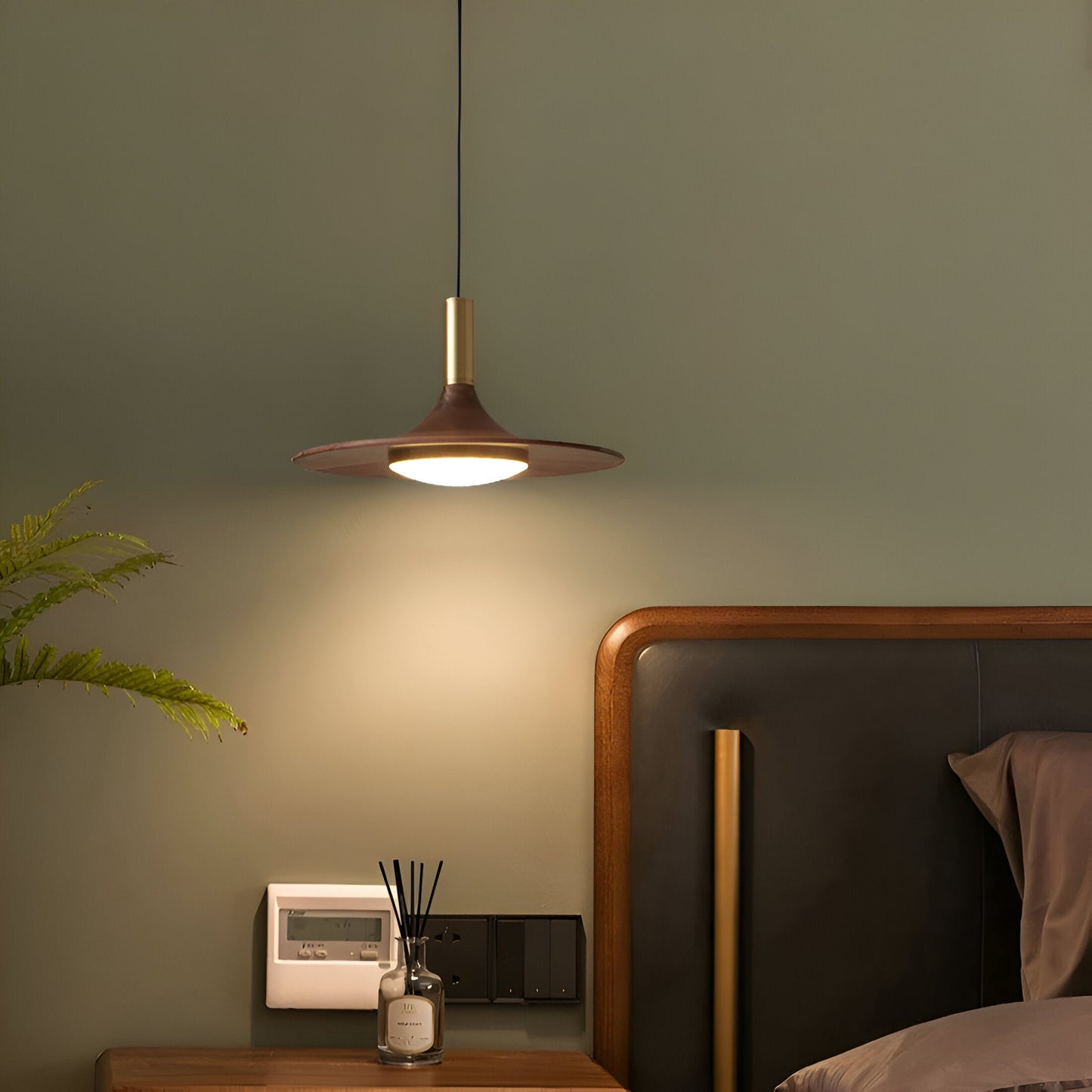 Nordic Style Iron Shade Minimalist Pendant Light