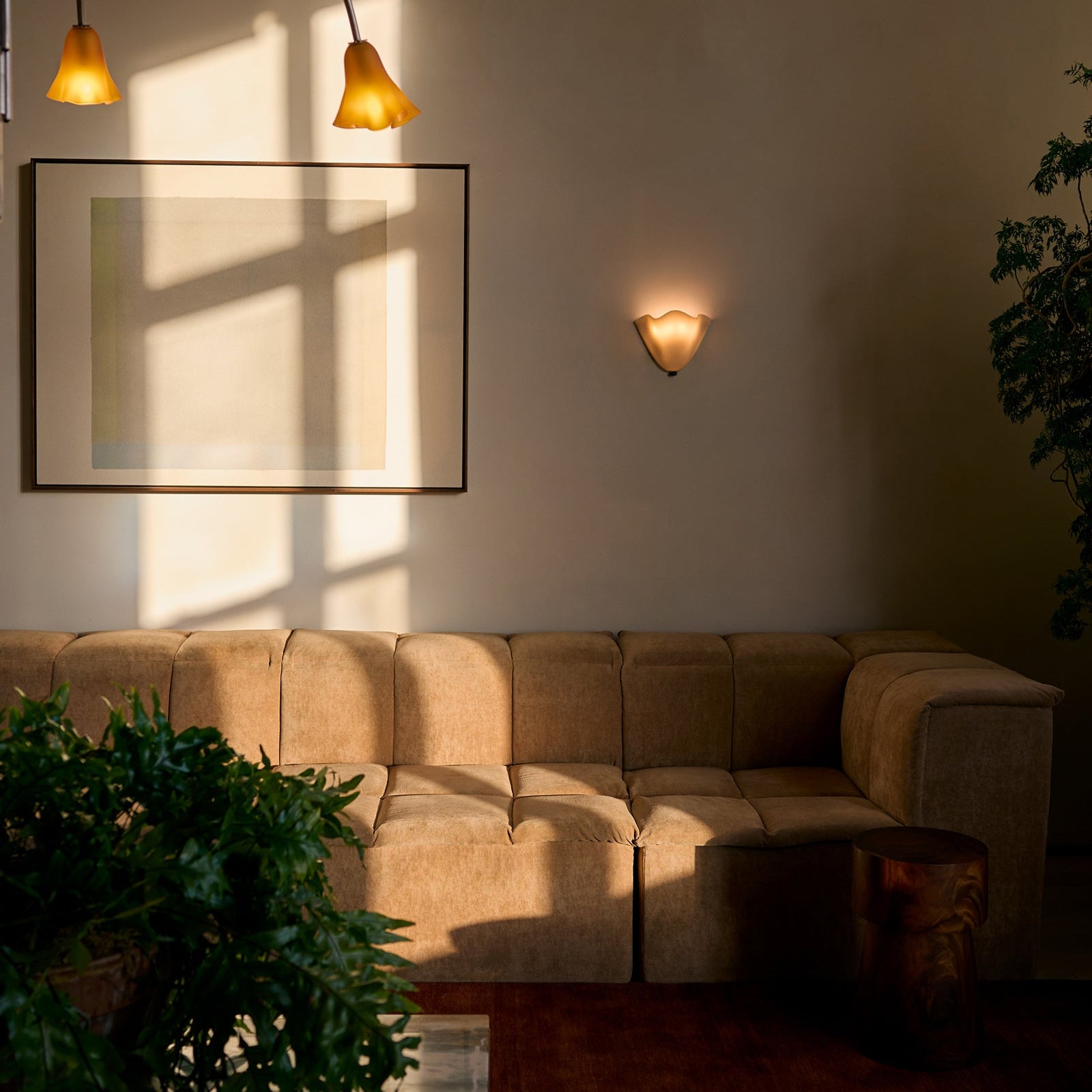 Skirt Series Retro Colored Glass Skirt Shell Wall Light — Lubrel minimalist lighting