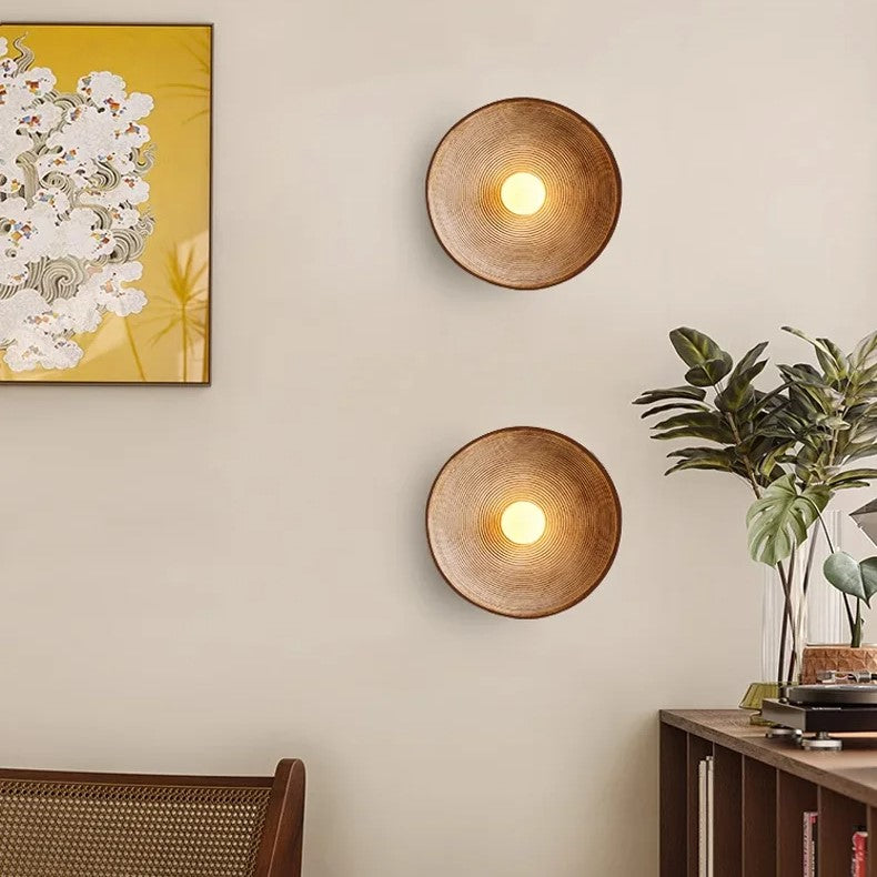 Retro Ceramic Style Resin Round Japandi LED Wall Light